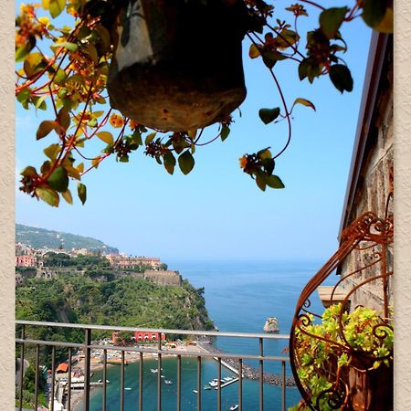 Villa Ketty Resort Vico Equense Buitenkant foto