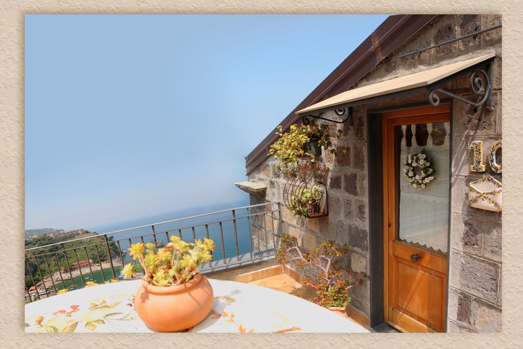 Villa Ketty Resort Vico Equense Buitenkant foto